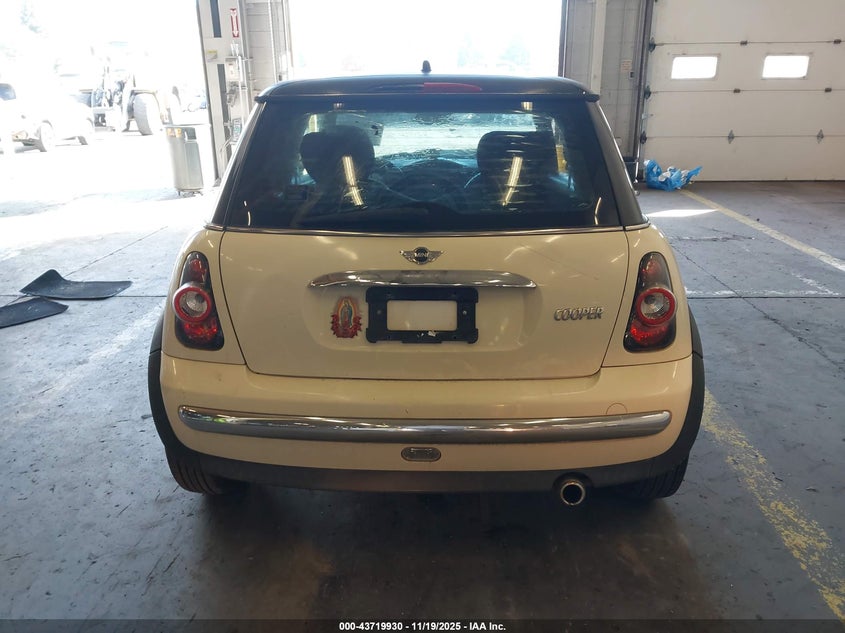 2003 Mini Cooper VIN: WMWRC33493TE15349 Lot: 43719930