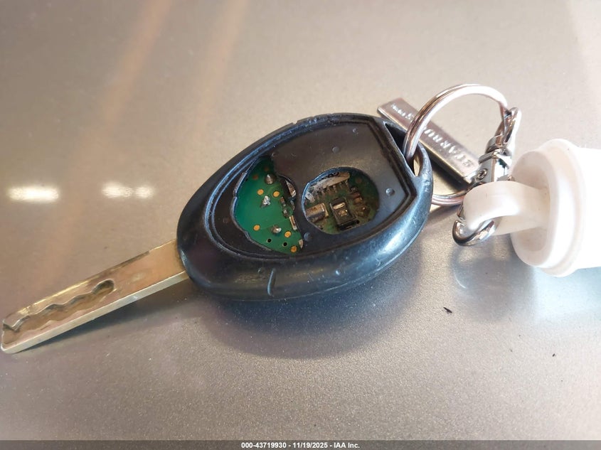 2003 Mini Cooper VIN: WMWRC33493TE15349 Lot: 43719930