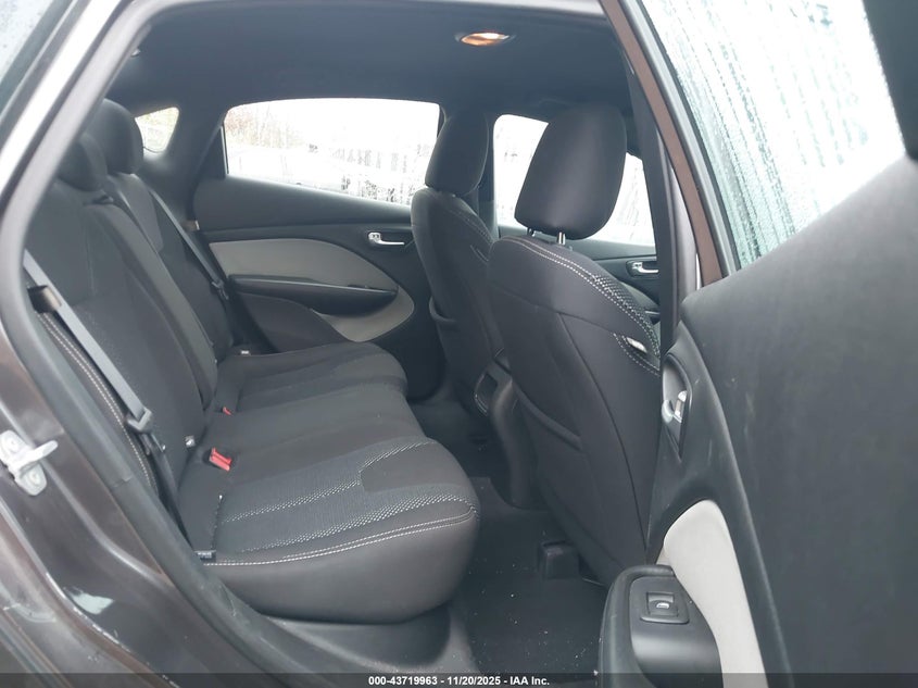 2015 Dodge Dart Sxt VIN: 1C3CDFBB7FD378180 Lot: 43719963