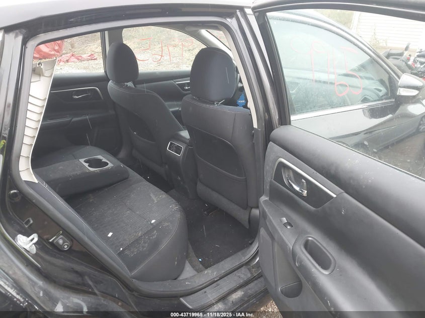 2017 NISSAN ALTIMA auction photo 8