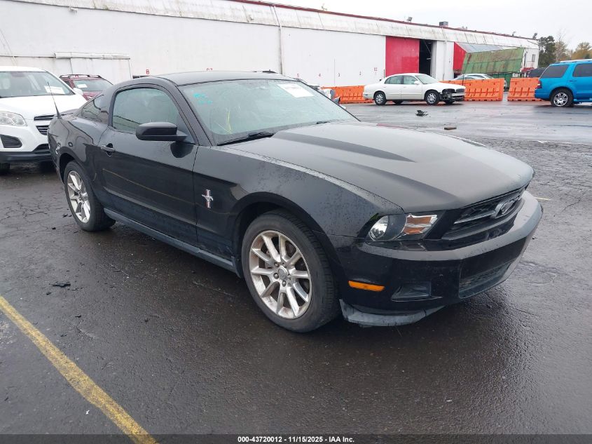FORD MUSTANG V6 PREMIUM