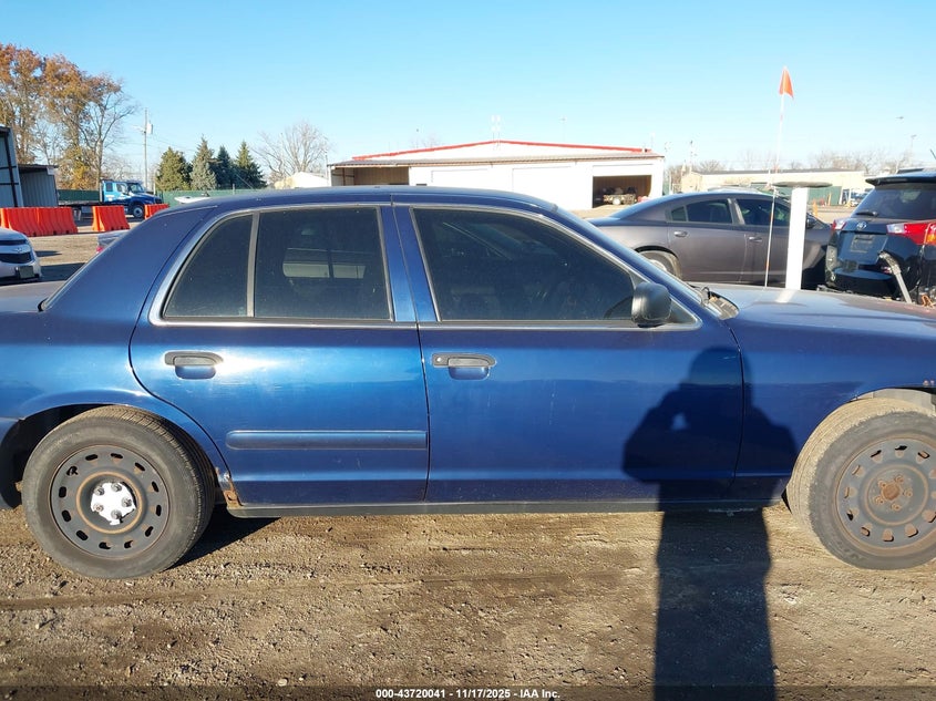 2005 Ford Crown Victoria Police VIN: 2FAFP71W55X136561 Lot: 43720041
