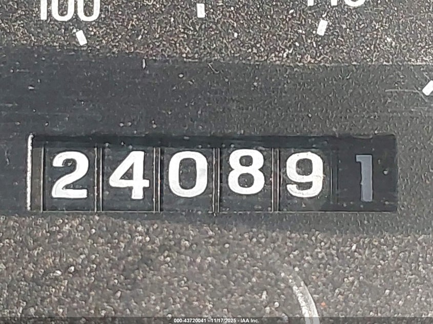 2005 Ford Crown Victoria Police VIN: 2FAFP71W55X136561 Lot: 43720041