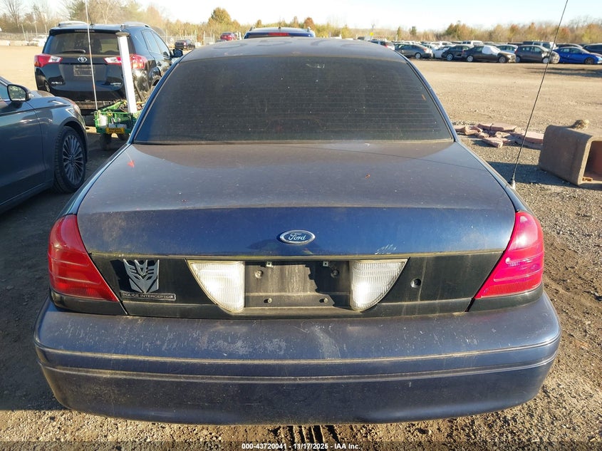 2005 Ford Crown Victoria Police VIN: 2FAFP71W55X136561 Lot: 43720041