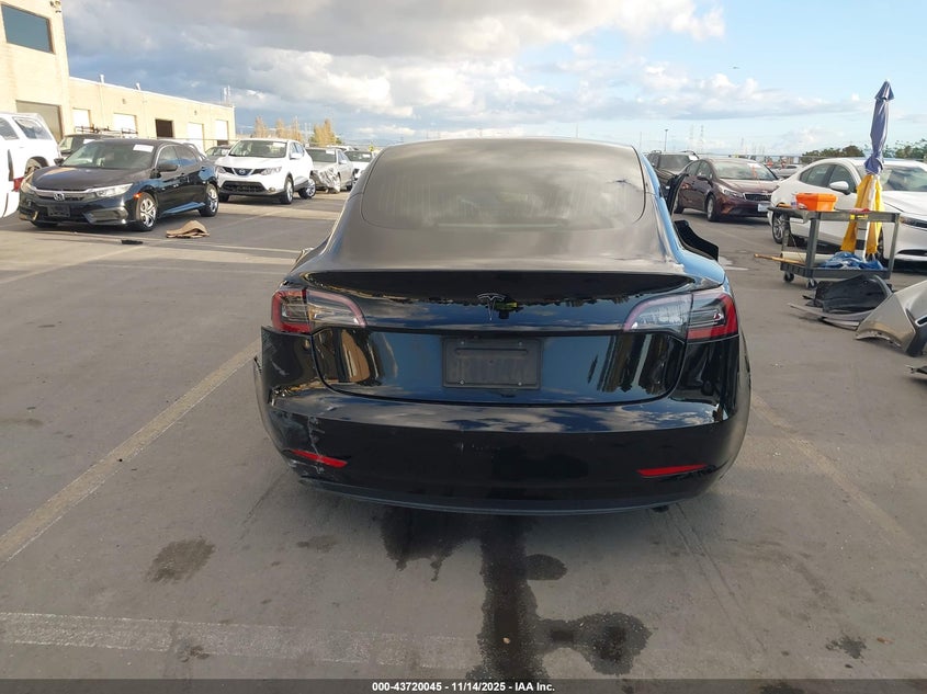 2020 Tesla Model 3 Standard Range Plus Rear-Wheel Drive/Standard Range Rear-Wheel Drive VIN: 5YJ3E1EA2LF743206 Lot: 43720045