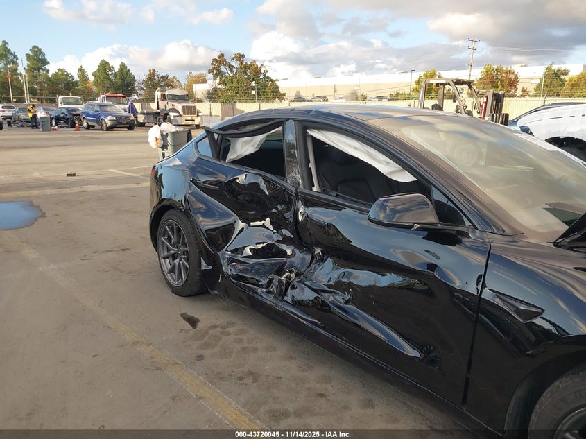 2020 Tesla Model 3 Standard Range Plus Rear-Wheel Drive/Standard Range Rear-Wheel Drive VIN: 5YJ3E1EA2LF743206 Lot: 43720045