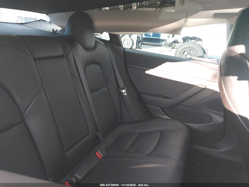 2020 Tesla Model 3 Standard Range Plus Rear-Wheel Drive/Standard Range Rear-Wheel Drive VIN: 5YJ3E1EA2LF743206 Lot: 43720045