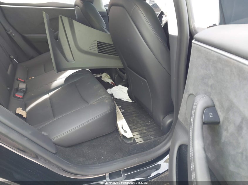 2024 Tesla Model 3 Long Range Dual Motor All-Wheel Drive VIN: 5YJ3E1EB7RF795450 Lot: 43720073