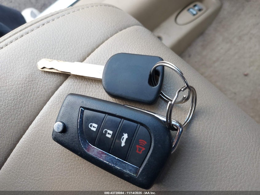 1HGCP26898A015198 2008 HONDA ACCORD photo no. 11