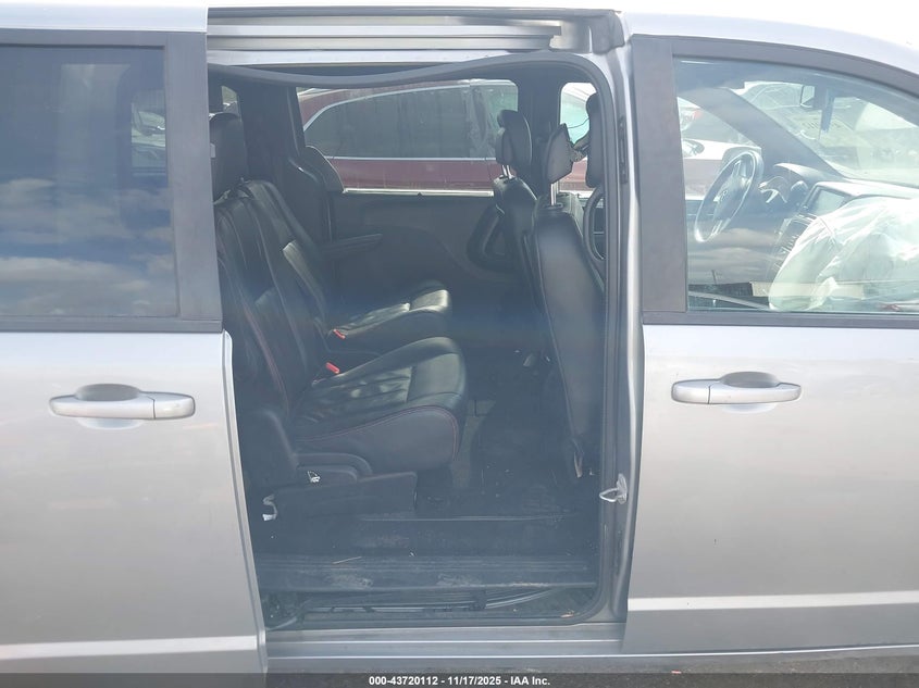 2C4RDGEG4KR556430 2019 DODGE CARAVAN photo no. 8
