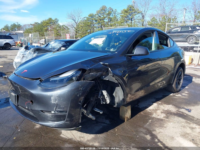 7SAYGDEE2RF166645 2024 TESLA MODEL Y photo no. 2