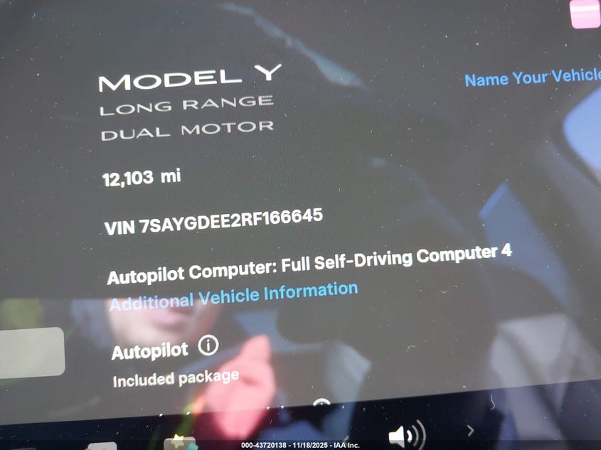 2024 Tesla Model Y Long Range Dual Motor All-Wheel Drive VIN: 7SAYGDEE2RF166645 Lot: 43720138