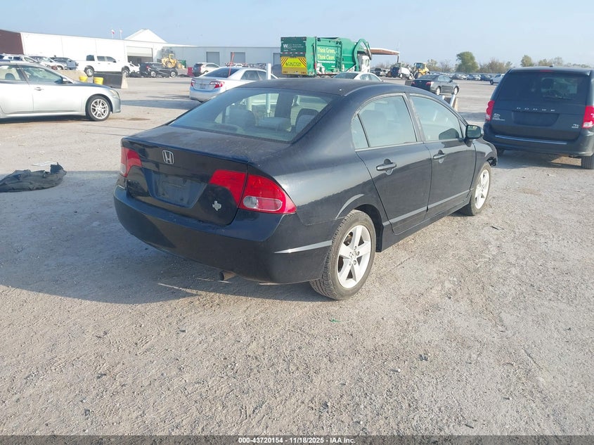 2HGFA16858H300796 2008 HONDA CIVIC photo no. 4