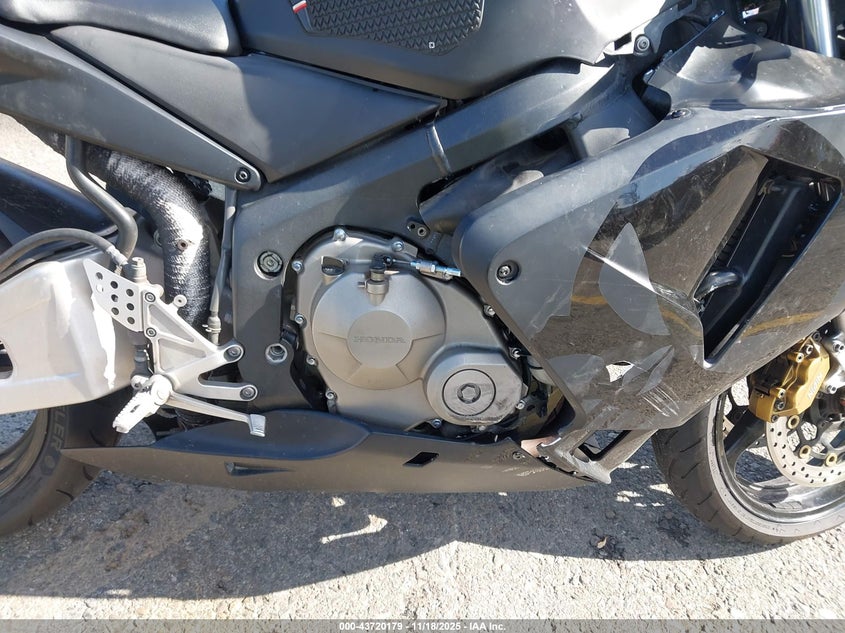 2004 Honda Cbr600 Rr VIN: JH2PC37154M101160 Lot: 43720179