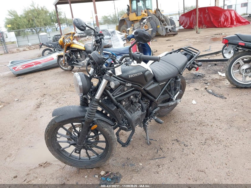 MLHPC6750R5100235 2024 HONDA CL photo no. 2