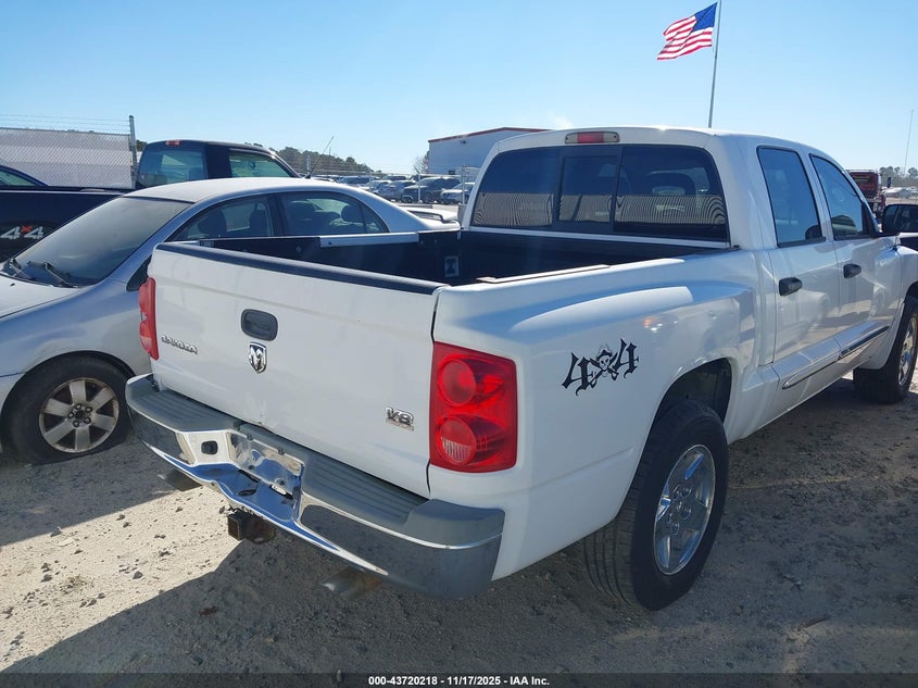 1D7HW58N75S243675 2005 DODGE DAKOTA photo no. 13