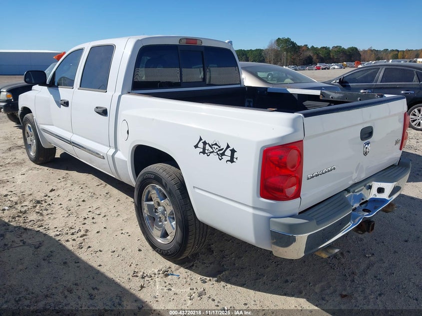 1D7HW58N75S243675 2005 DODGE DAKOTA photo no. 3