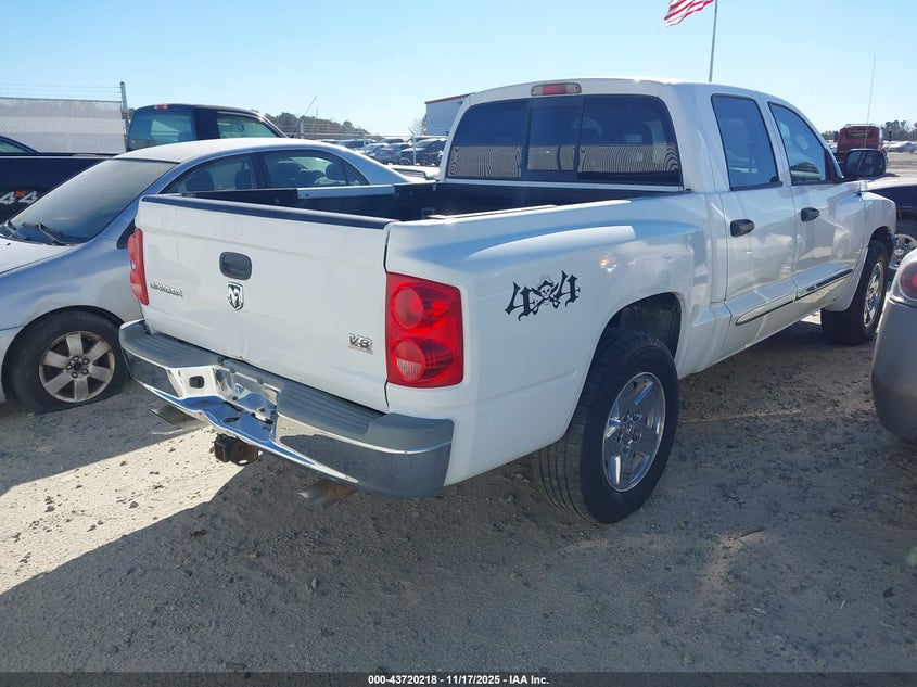 1D7HW58N75S243675 2005 DODGE DAKOTA photo no. 4
