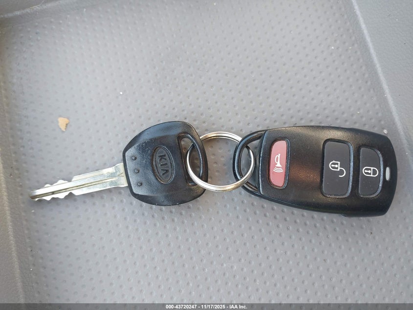 2012 Kia Sedona Lx VIN: KNDMG4C79C6431550 Lot: 43720247