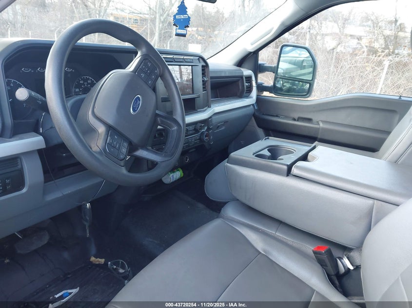 2023 Ford Super Duty F-350 Srw Xl VIN: 1FTRF3BA0PEC51904 Lot: 43720254