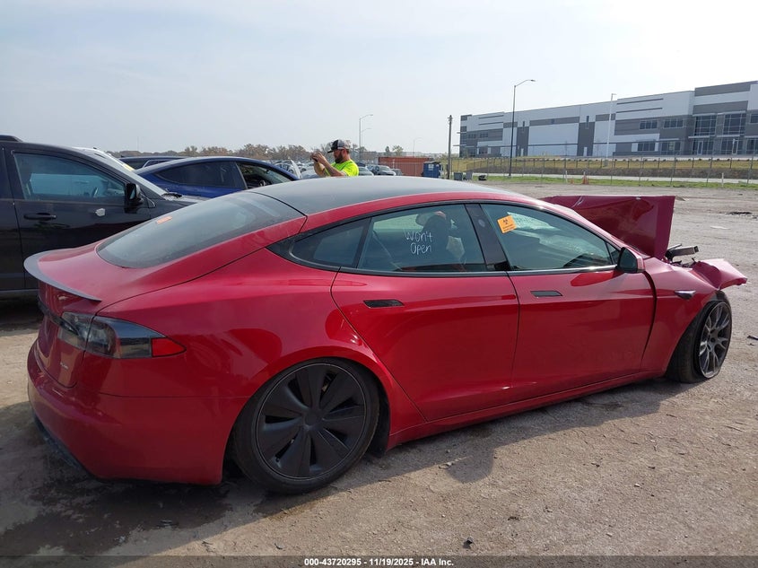 2021 Tesla Model S Plaid Tri Motor All-Wheel Drive VIN: 5YJSA1E61MF438378 Lot: 43720295