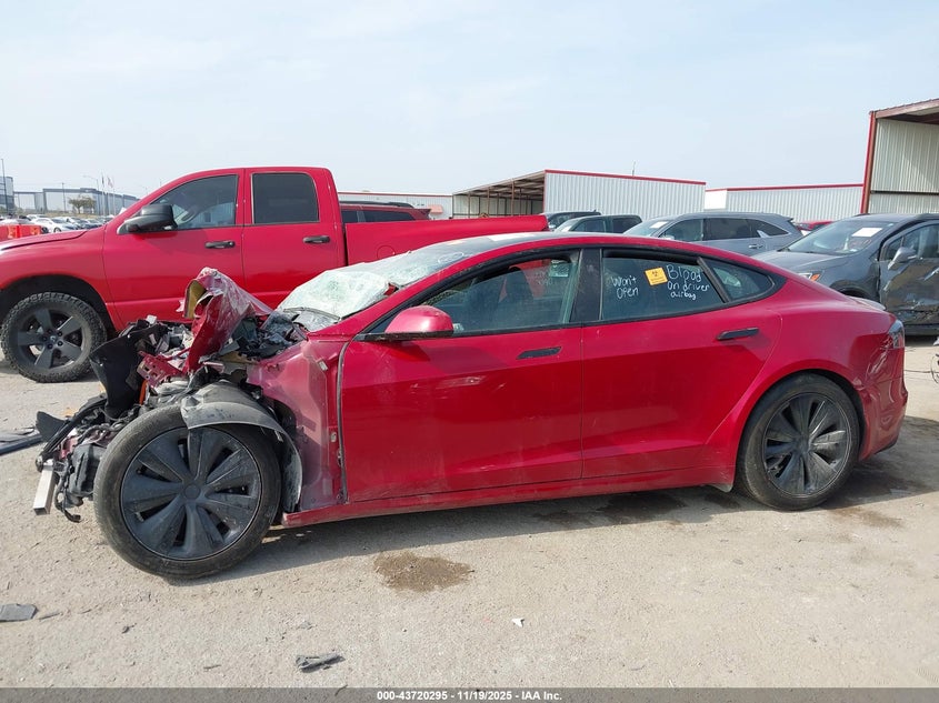 2021 Tesla Model S Plaid Tri Motor All-Wheel Drive VIN: 5YJSA1E61MF438378 Lot: 43720295