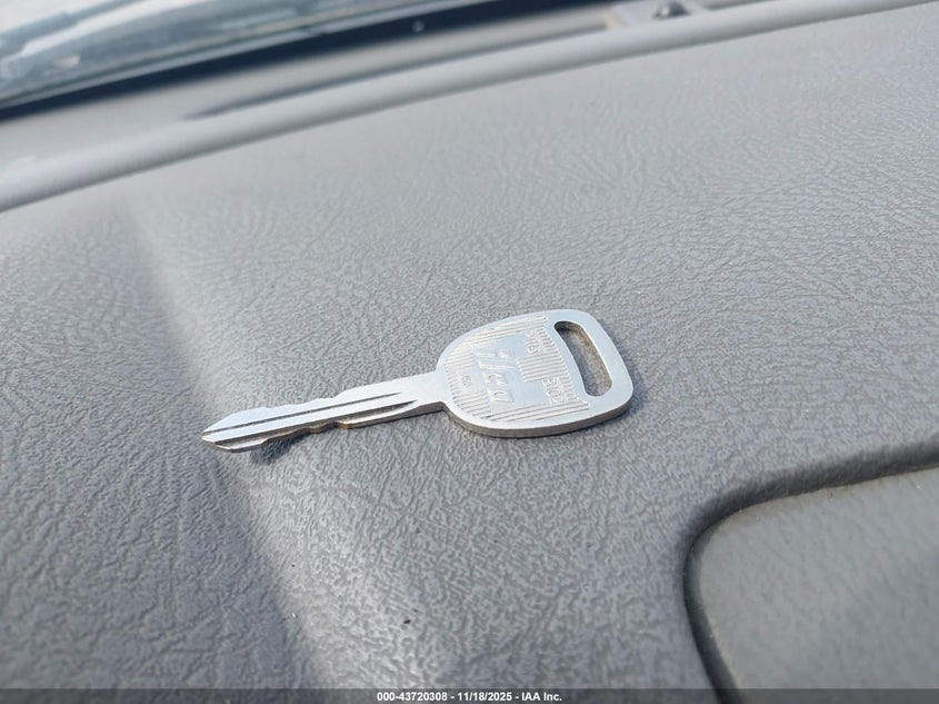 2005 GMC Envoy Xl Sle VIN: 1GKES16S556147566 Lot: 43720308