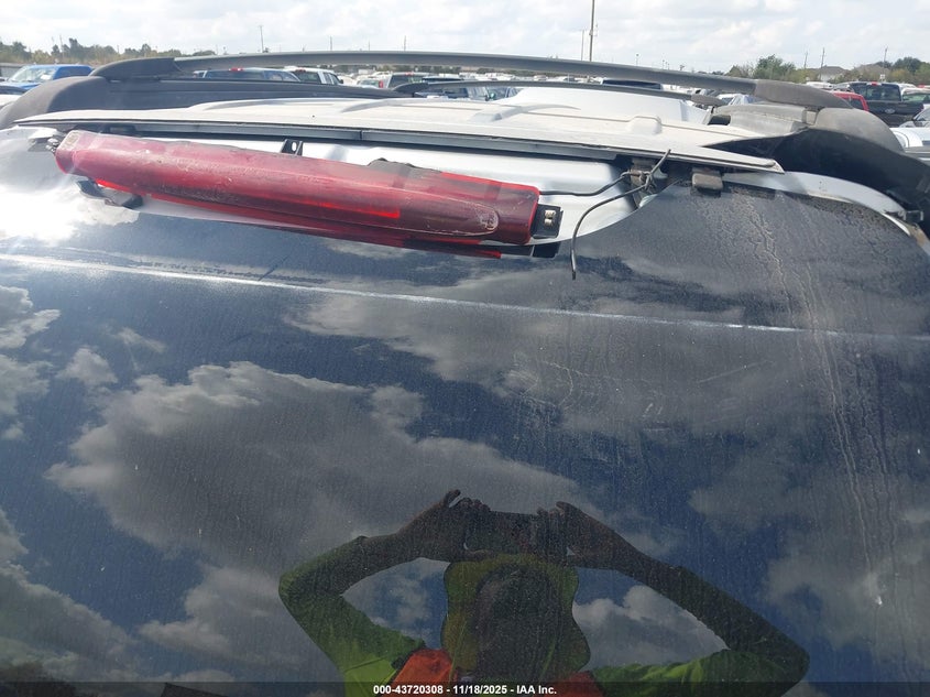 2005 GMC Envoy Xl Sle VIN: 1GKES16S556147566 Lot: 43720308