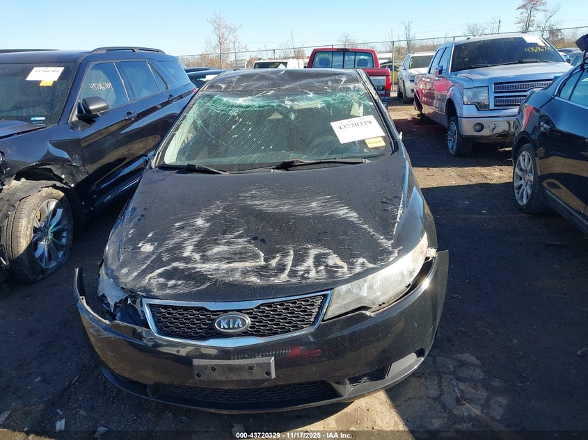 2011 Kia Forte Lx VIN: KNAFT4A21B5330435 Lot: 43720329