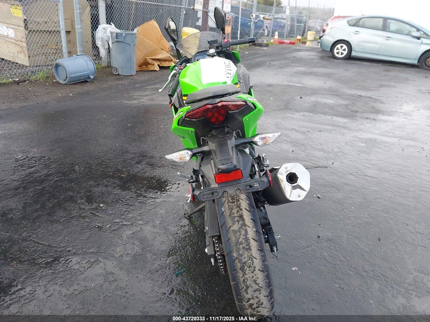 2025 Kawasaki Ex500 H VIN: ML5EXGH11SDA62720 Lot: 43720333