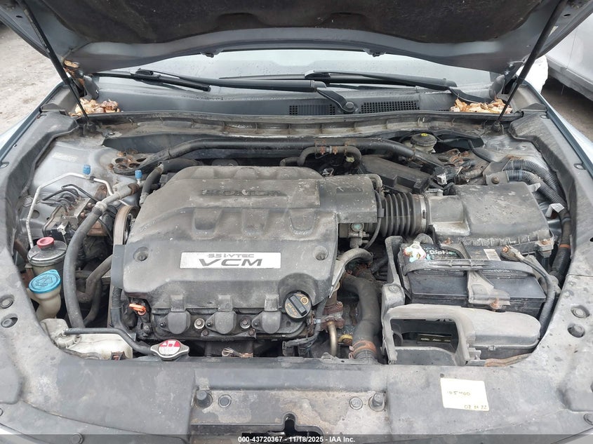 5J6TF2H52BL006028 2011 HONDA ACCORD photo no. 10