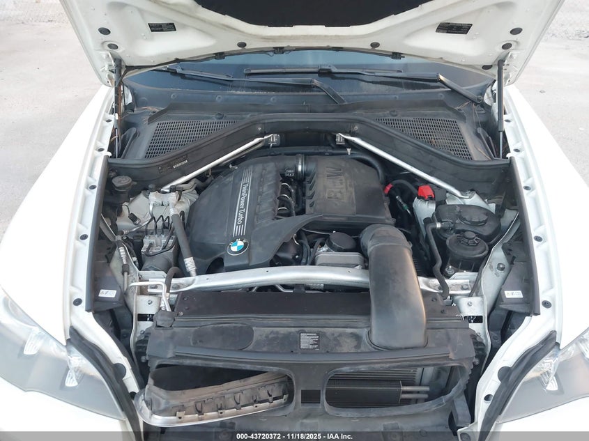 2013 BMW X5 xDrive35I/xDrive35I Premium/xDrive35I Sport Activity VIN: 5UXZV4C55D0G53972 Lot: 43720372