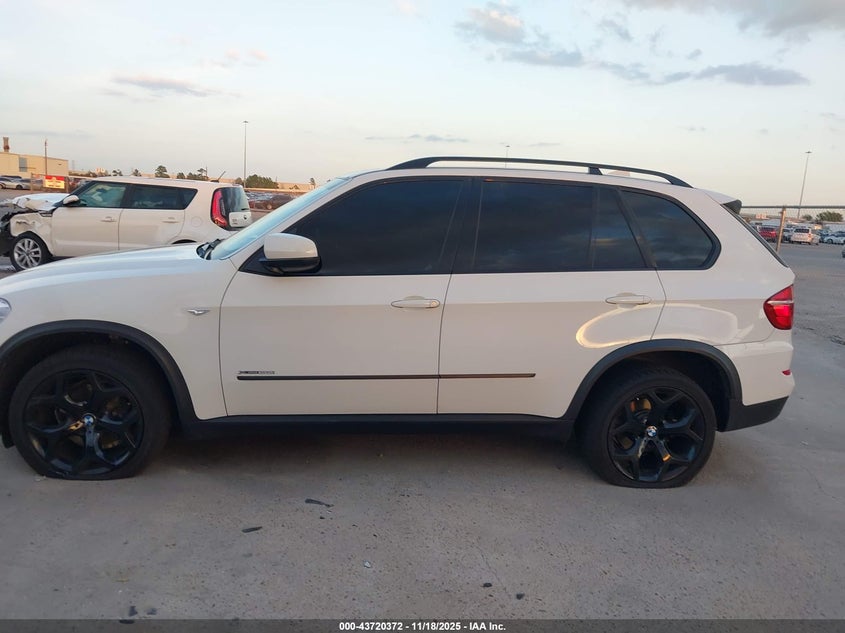 2013 BMW X5 xDrive35I/xDrive35I Premium/xDrive35I Sport Activity VIN: 5UXZV4C55D0G53972 Lot: 43720372