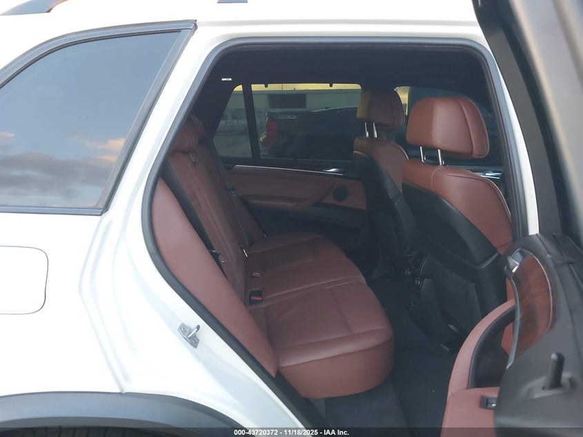 2013 BMW X5 xDrive35I/xDrive35I Premium/xDrive35I Sport Activity VIN: 5UXZV4C55D0G53972 Lot: 43720372