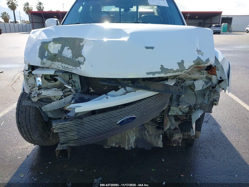 2002 Ford F-150 Lariat/Xlt VIN: 1FTRW07L52KC14592 Lot: 43720393