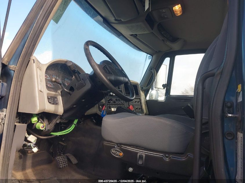 2008 International 8000 8600 VIN: 1HSHXAHRX8J000012 Lot: 43720435