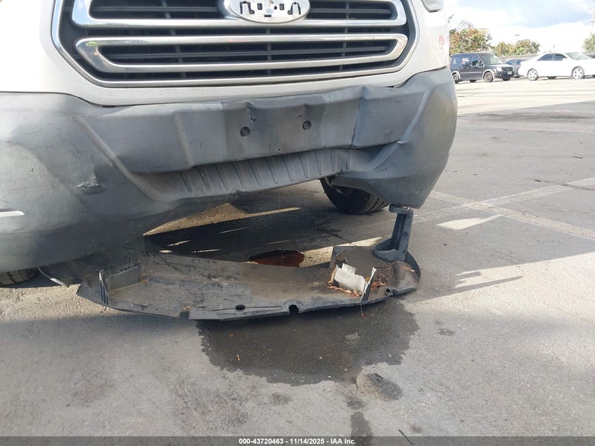 2018 Ford Transit-250 VIN: 1FTYR2CM2JKA75680 Lot: 43720463