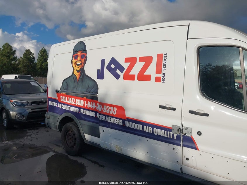 2018 Ford Transit-250 VIN: 1FTYR2CM2JKA75680 Lot: 43720463