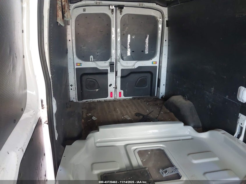 2018 Ford Transit-250 VIN: 1FTYR2CM2JKA75680 Lot: 43720463