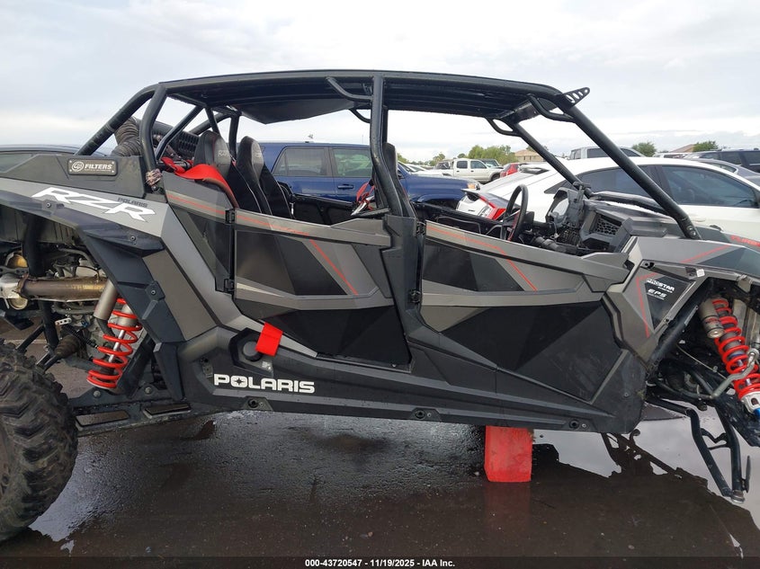 2019 Polaris Rzr Xp 4 Turbo S Velocity VIN: 3NSVPE928KF778813 Lot: 43720547