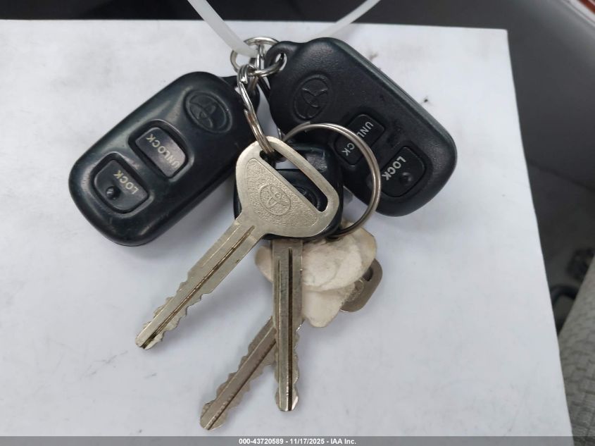 2003 Toyota Corolla Le VIN: 1NXBR32E03Z145329 Lot: 43720589