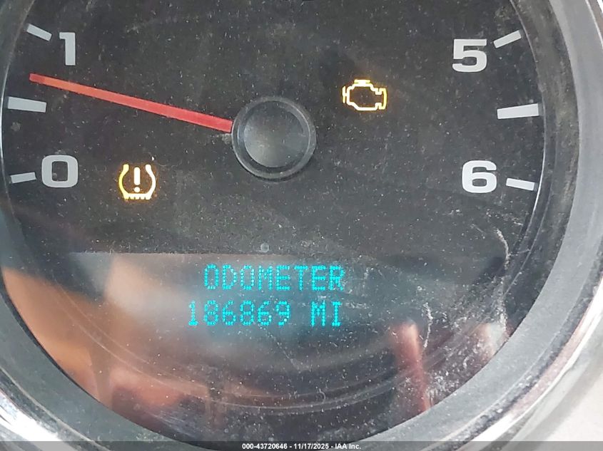 2007 Chevrolet Silverado 2500Hd Work Truck VIN: 1GCHC24K07E587802 Lot: 43720646