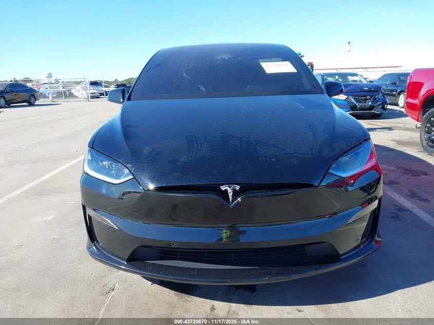 2022 Tesla Model X Dual Motor All-Wheel Drive/Plaid Tri Motor All-Wheel Drive VIN: 7SAXCDE56NF341870 Lot: 43720670