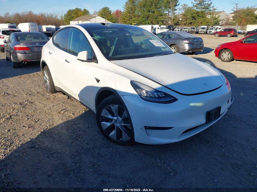 TESLA MODEL Y LONG RANGE DUAL MOTOR ALL-WHEEL DRIVE