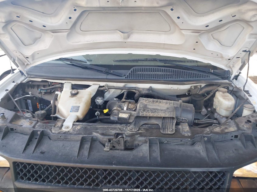 2016 Chevrolet Express 2500 Work Van VIN: 1GCWGAFFXG1226039 Lot: 43720706