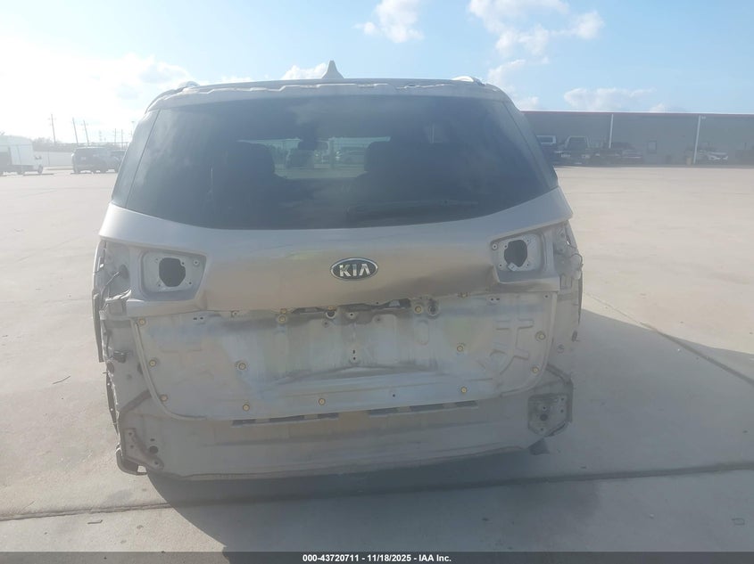 2017 Kia Sedona Lx VIN: KNDMB5C17H6260384 Lot: 43720711