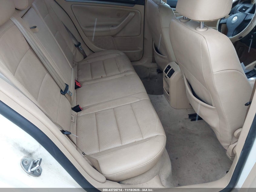 2007 Volkswagen Jetta Wolfsburg Edition VIN: 3VWEG71K37M140378 Lot: 43720714