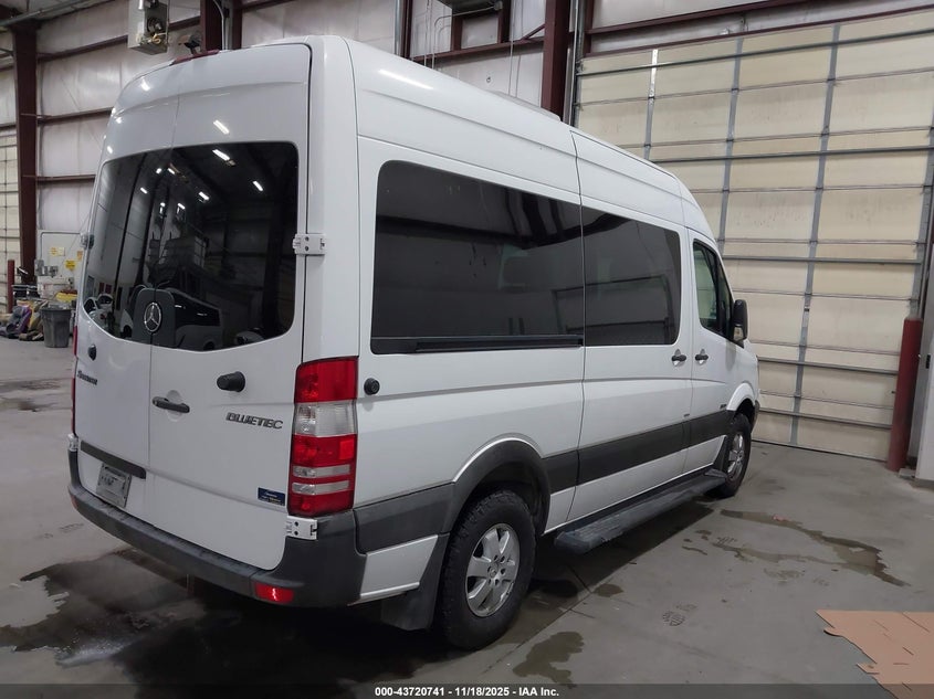 WDZPE7CC2C5660966 2012 MERCEDES-BENZ SPRINTER photo no. 4