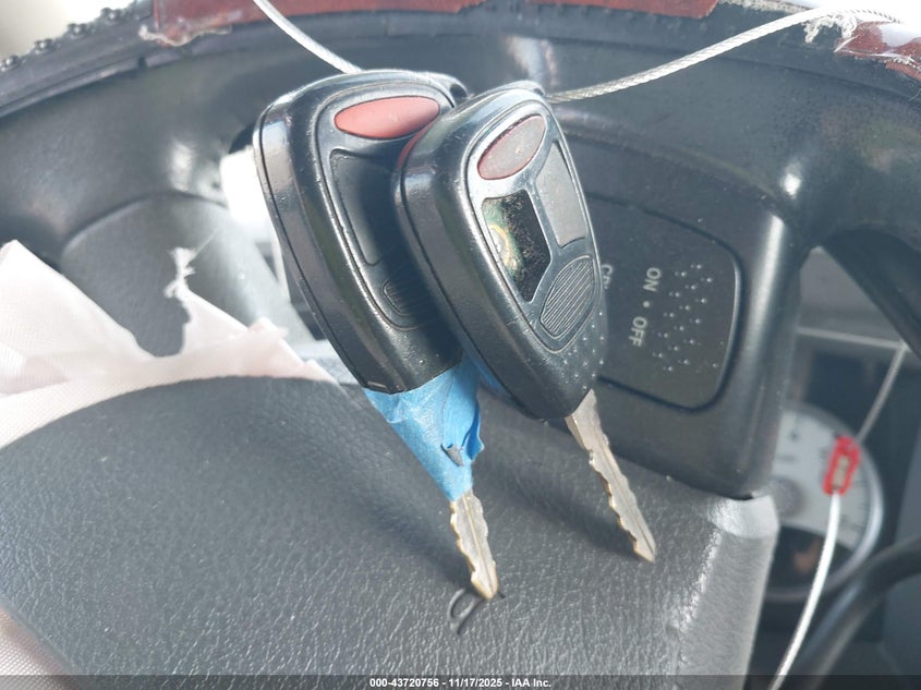 2004 Dodge Durango Slt VIN: 1D4HD48D54F211187 Lot: 43720756