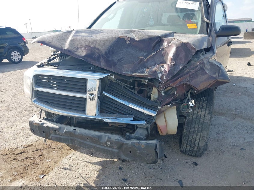 2004 Dodge Durango Slt VIN: 1D4HD48D54F211187 Lot: 43720756